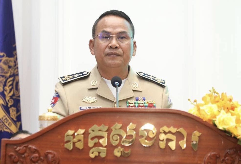 1E7393E4-503E-472B-9444-D15218D601BF