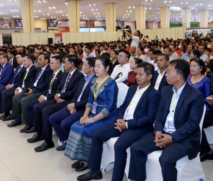 3C24B191-D362-451D-A693-18C4E3B0C261