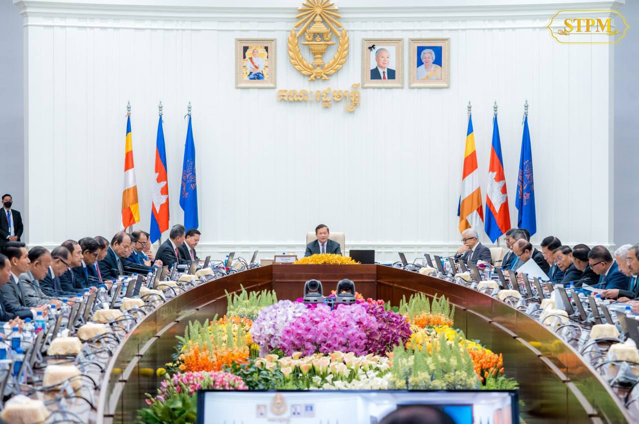 2B5917B7-28A7-4AF5-81BF-72CE9C906F03