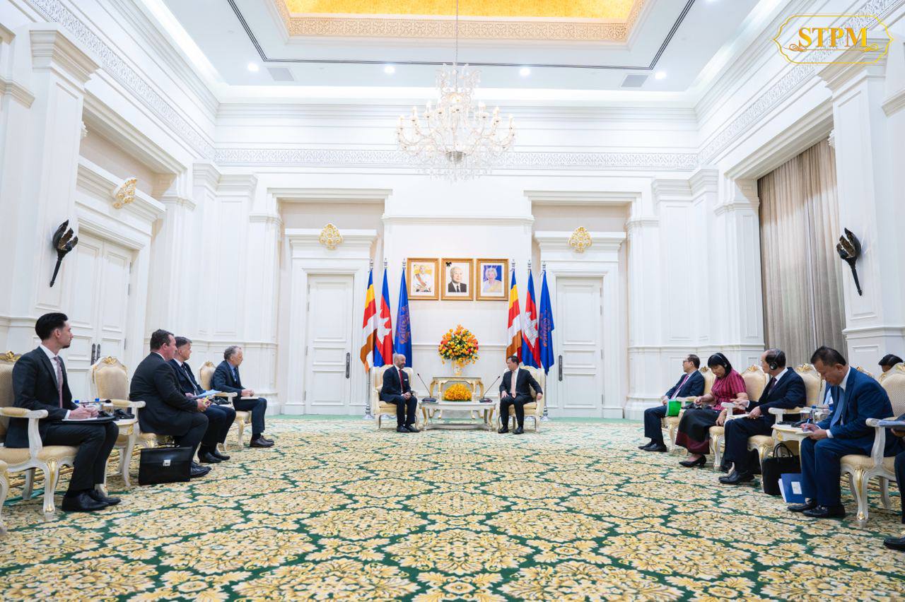 5A76AAB8-0A8F-4020-B30E-F9EE31D9C02B