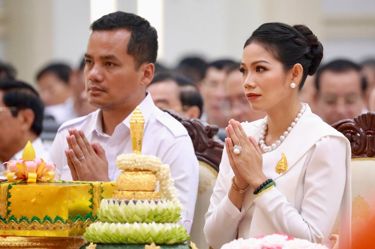 72D41064-CEAE-4055-A3A6-6A6A4FACE054