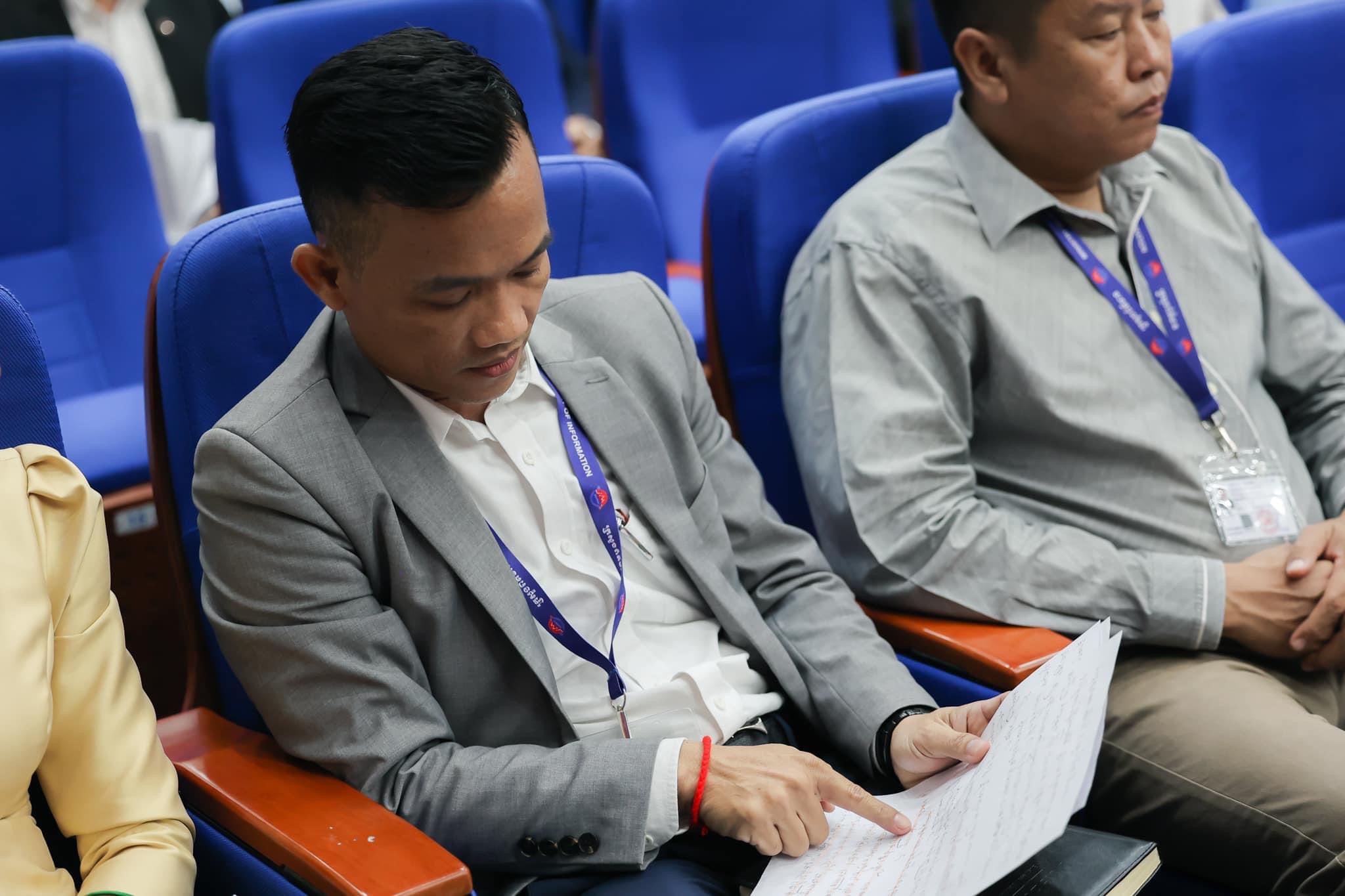 47C79F51-5F04-4F2A-9025-E914042FF4E9