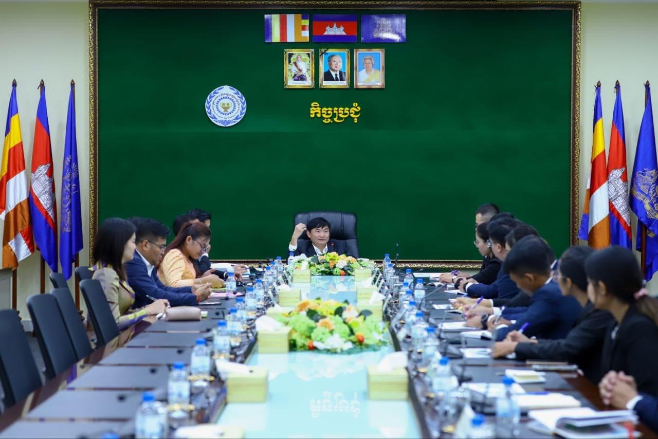 8CC20832-013B-471E-A4D0-FE7FDDEA00CD