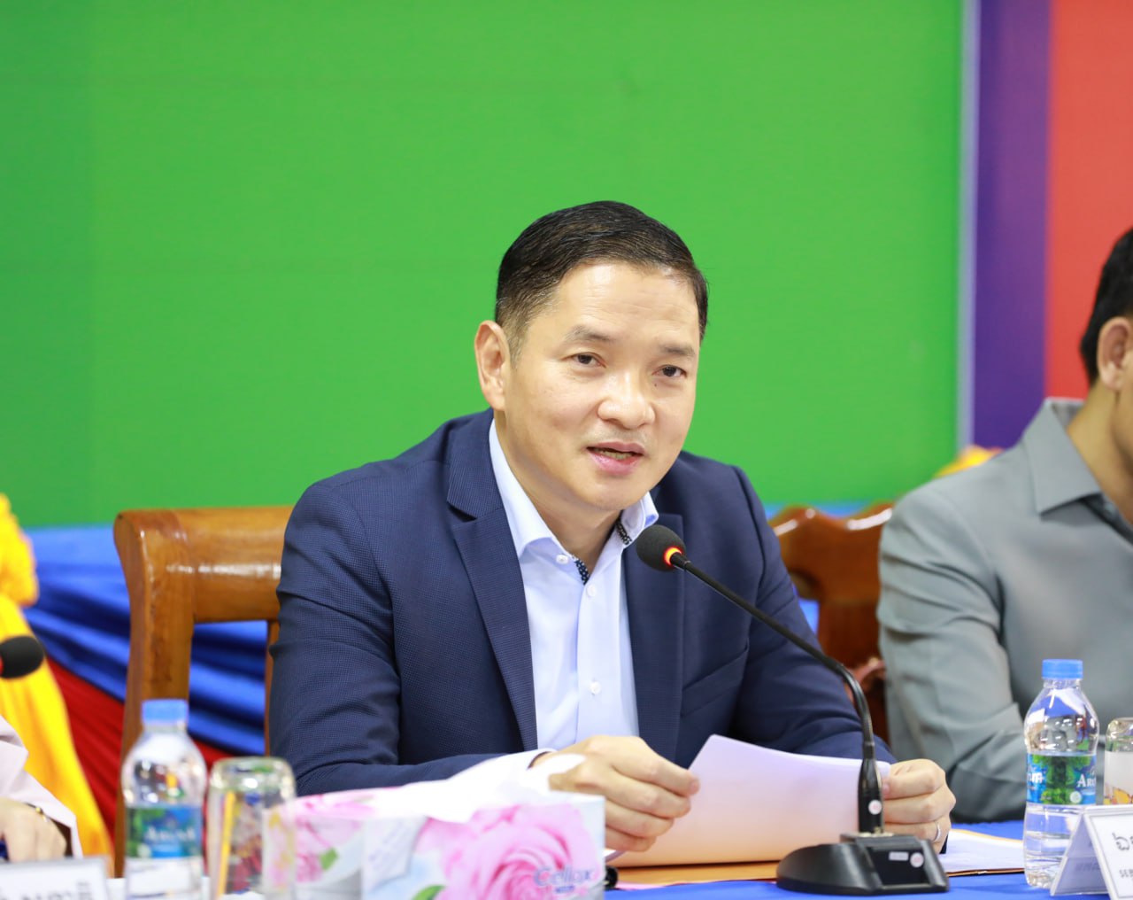 C8A91BDE-BB89-4D37-AAAE-9E1DB3A013A4