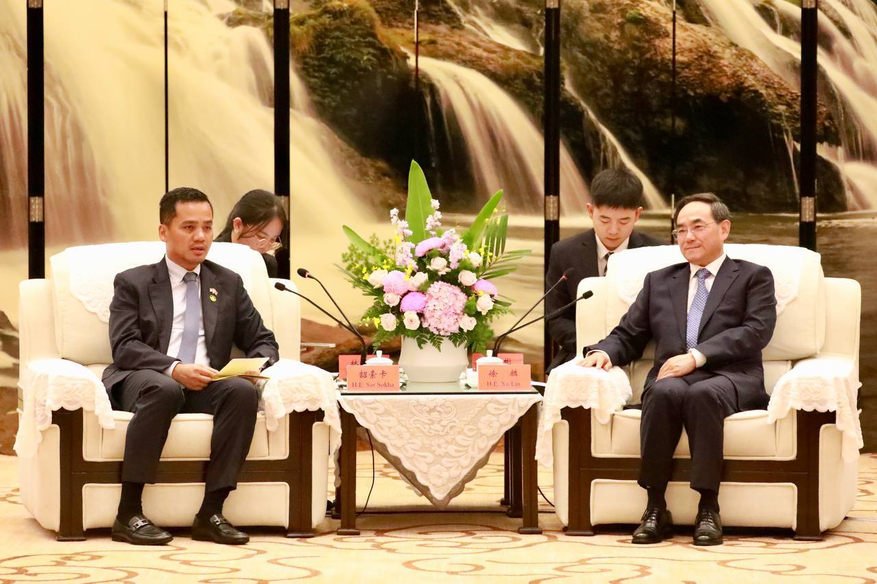 47978B79-FAC5-4954-A311-CA0AAF40FA1A