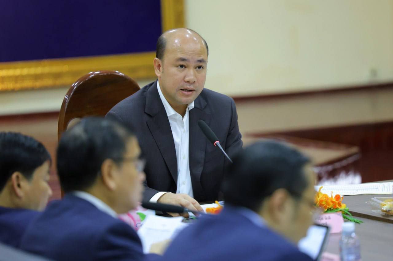 0ED8371A-0FB3-476A-865D-BE7B19F058C9