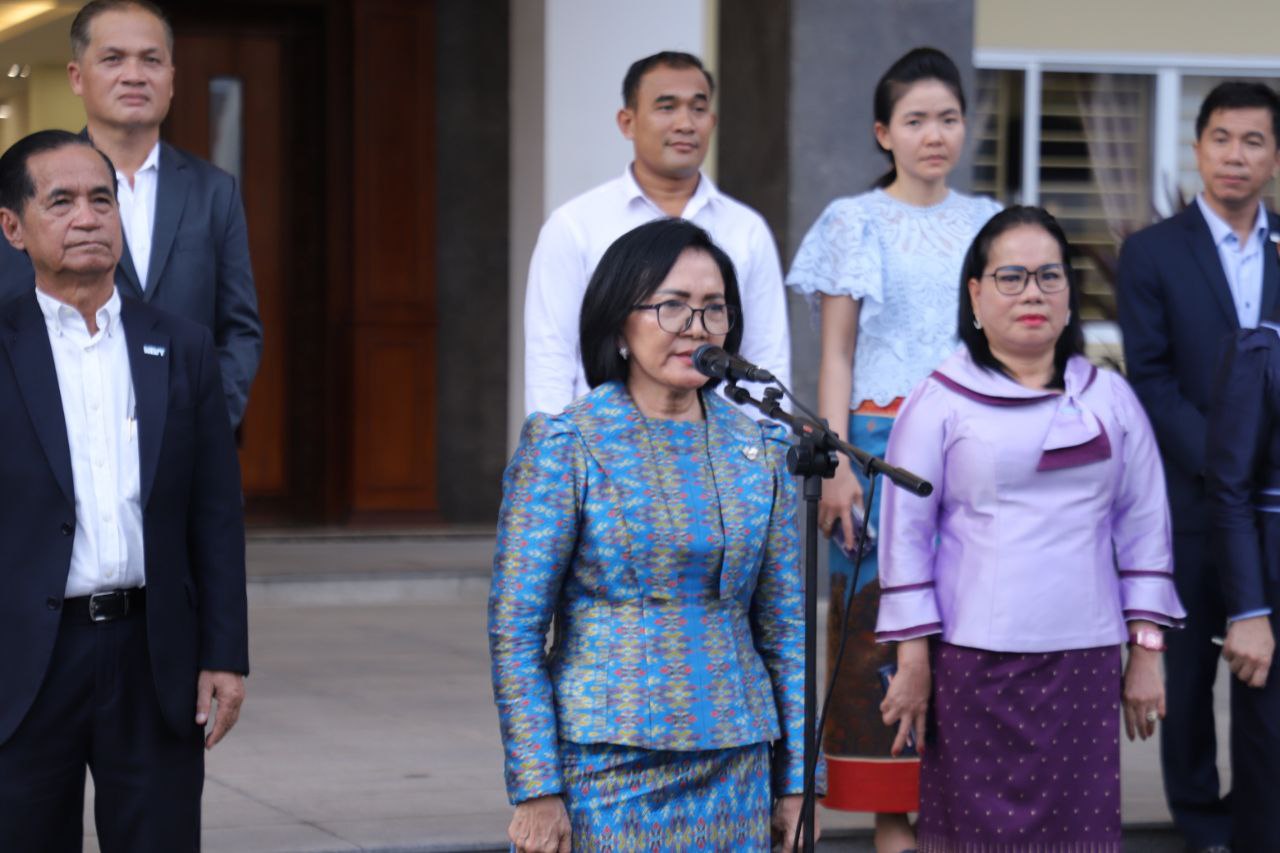 71774063-FC24-4496-9735-F301841F80A4