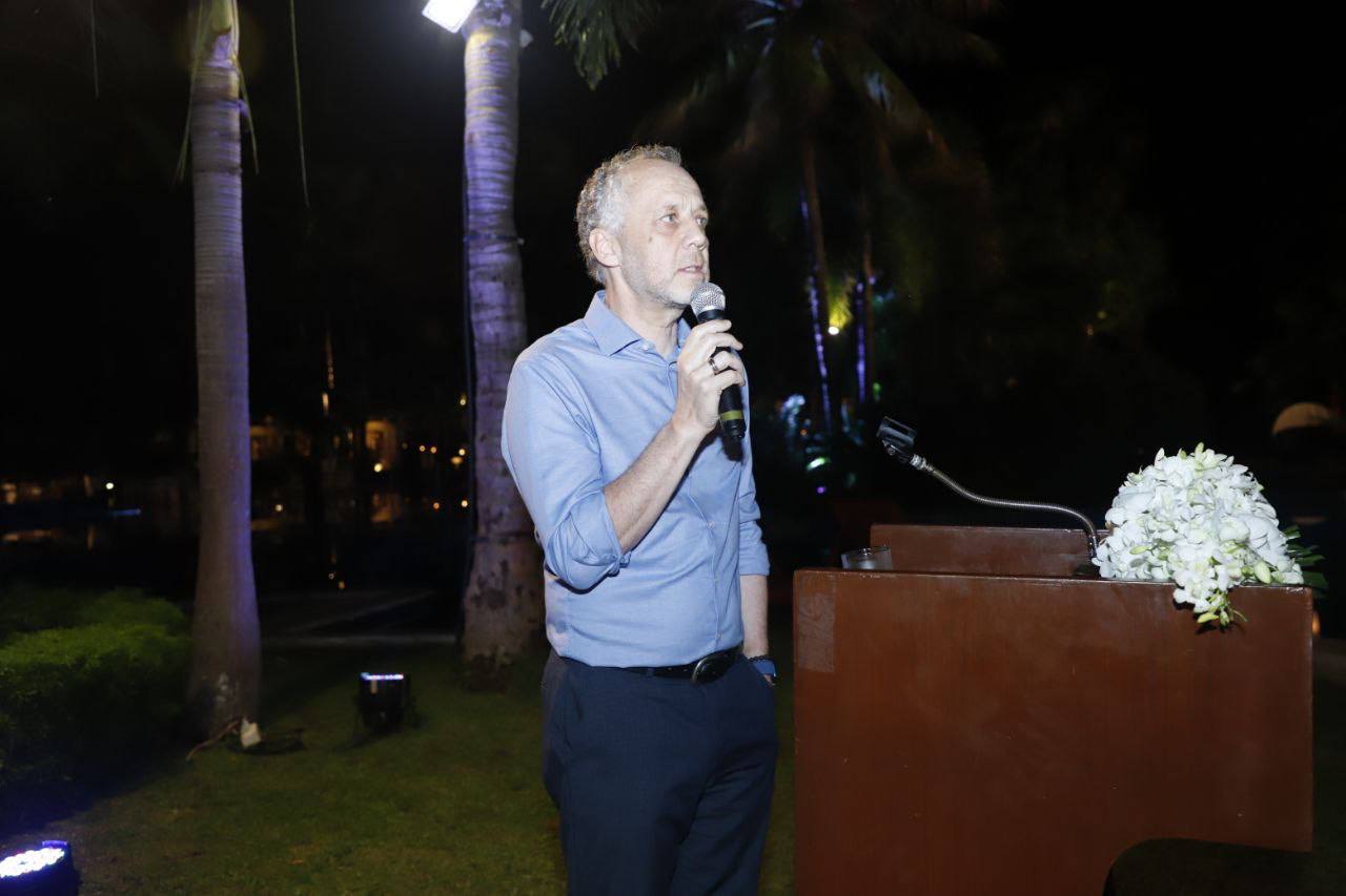 88D3ADE4-65F4-4264-8E11-7DC2D581FA3D