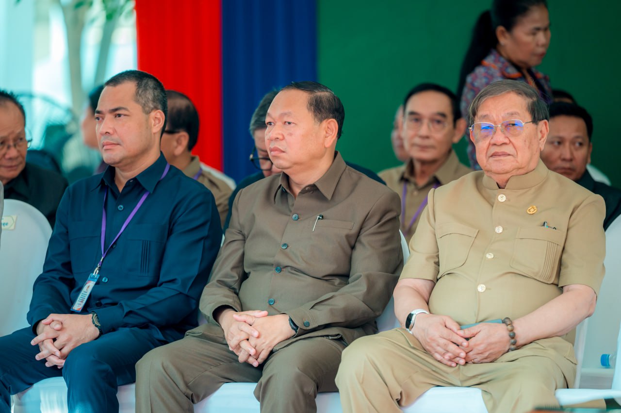 AE216B25-CD94-4AB9-8C68-A5D577585531