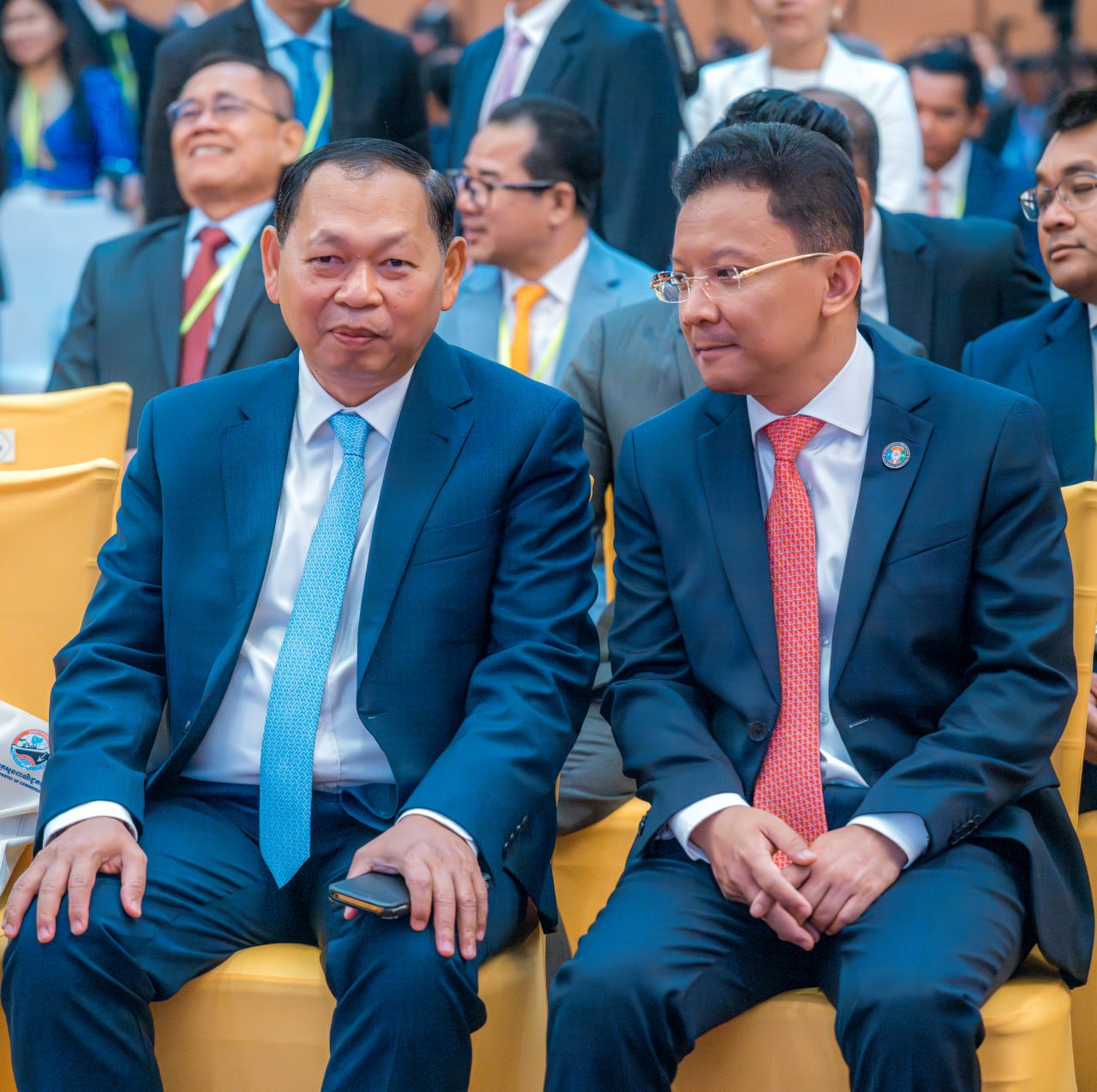 B863D233-D91F-4544-8EC7-502BFF2DCE08