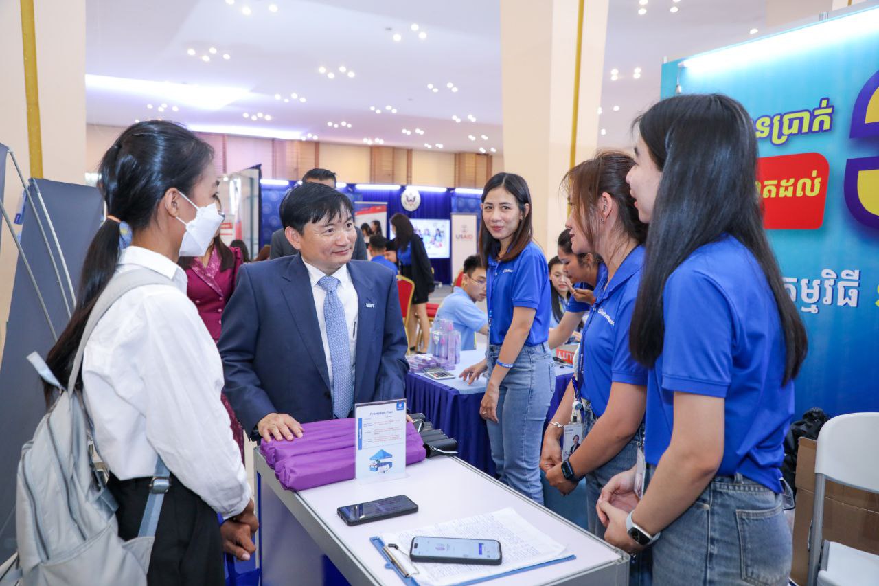 D35638C5-5B76-444C-BEC3-E9798BC68374