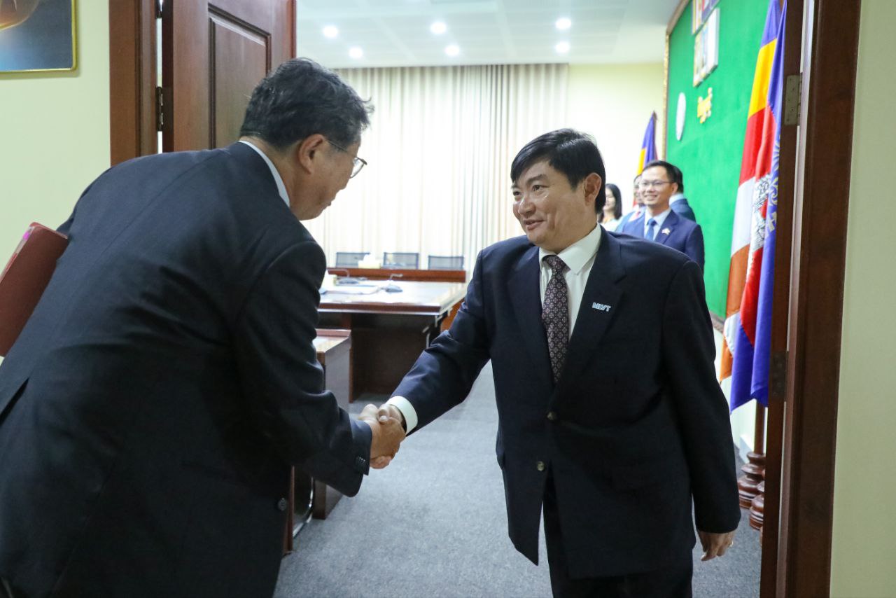 EB204541-B674-48B7-BE49-070EDAE39F29