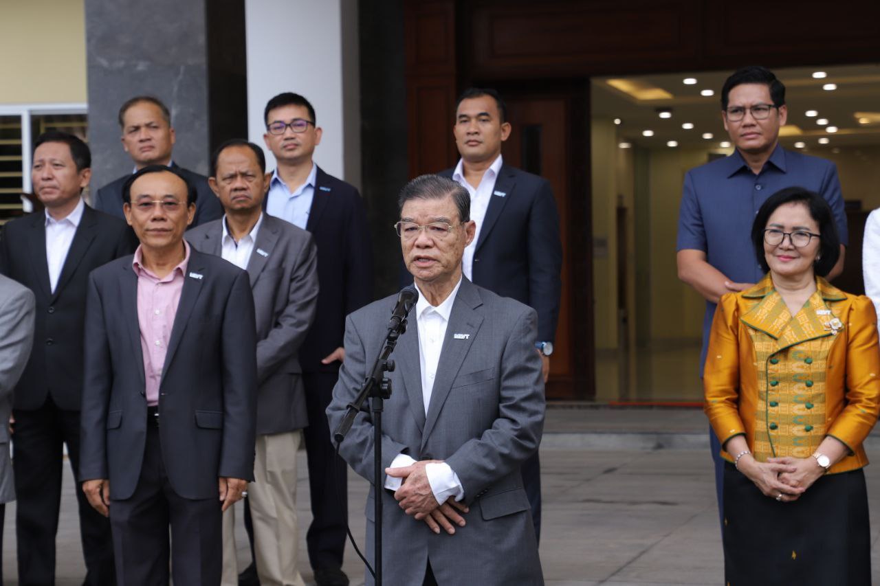 F3353A9C-E249-4780-B7EB-56A8CE4CF184