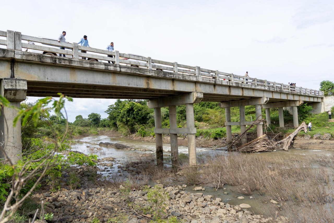 F76C5F87-E174-4973-84EB-2F8B460DD2C3