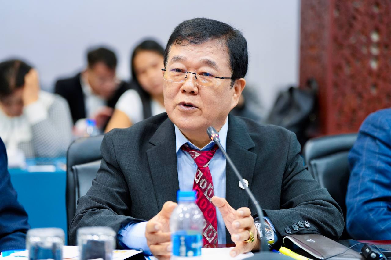 F908EE96-7968-4D76-BA5B-2318E7870DDD