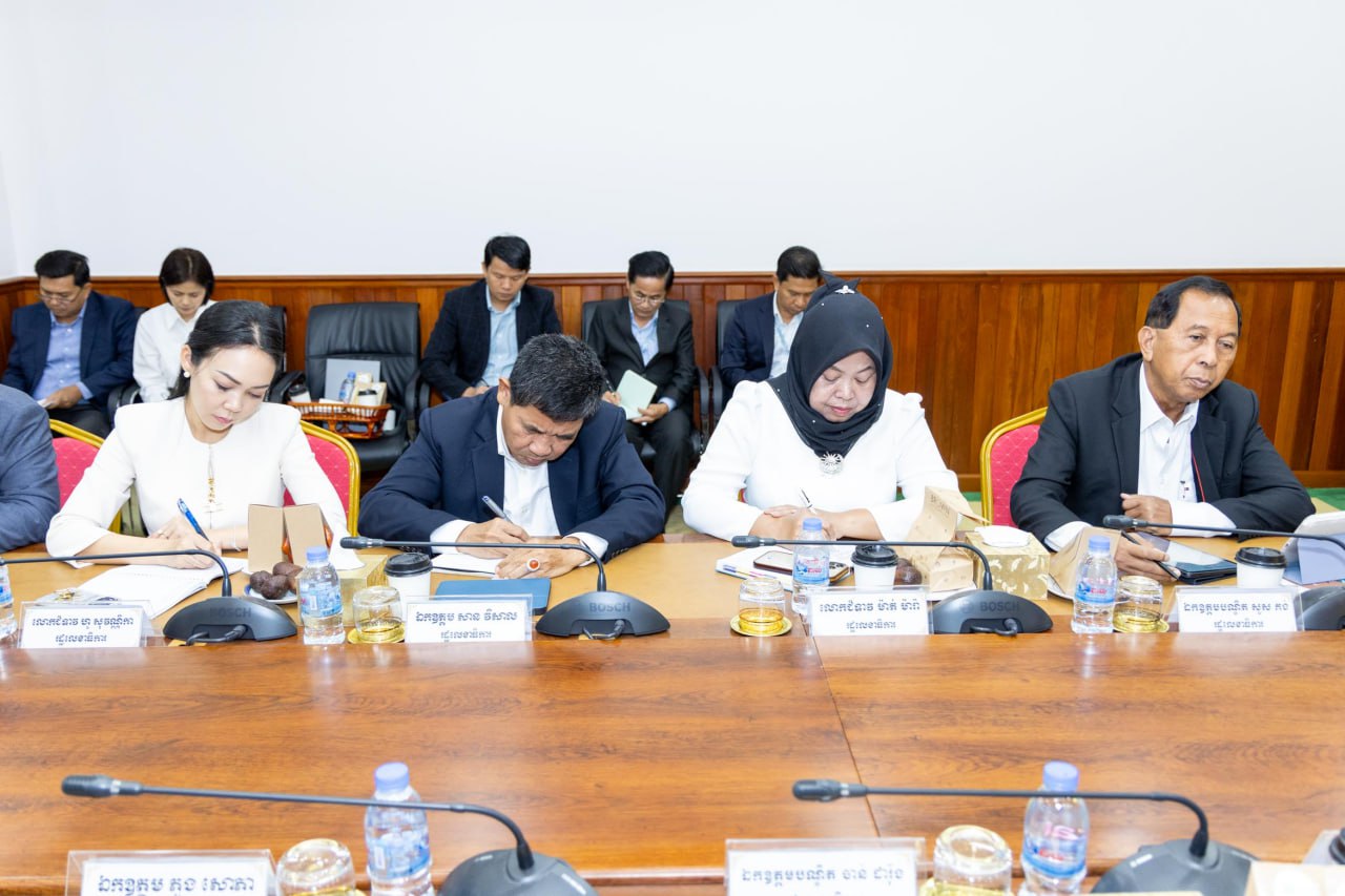 FE04CFCD-8019-4CC2-A2DD-93CF4F9F4BFD