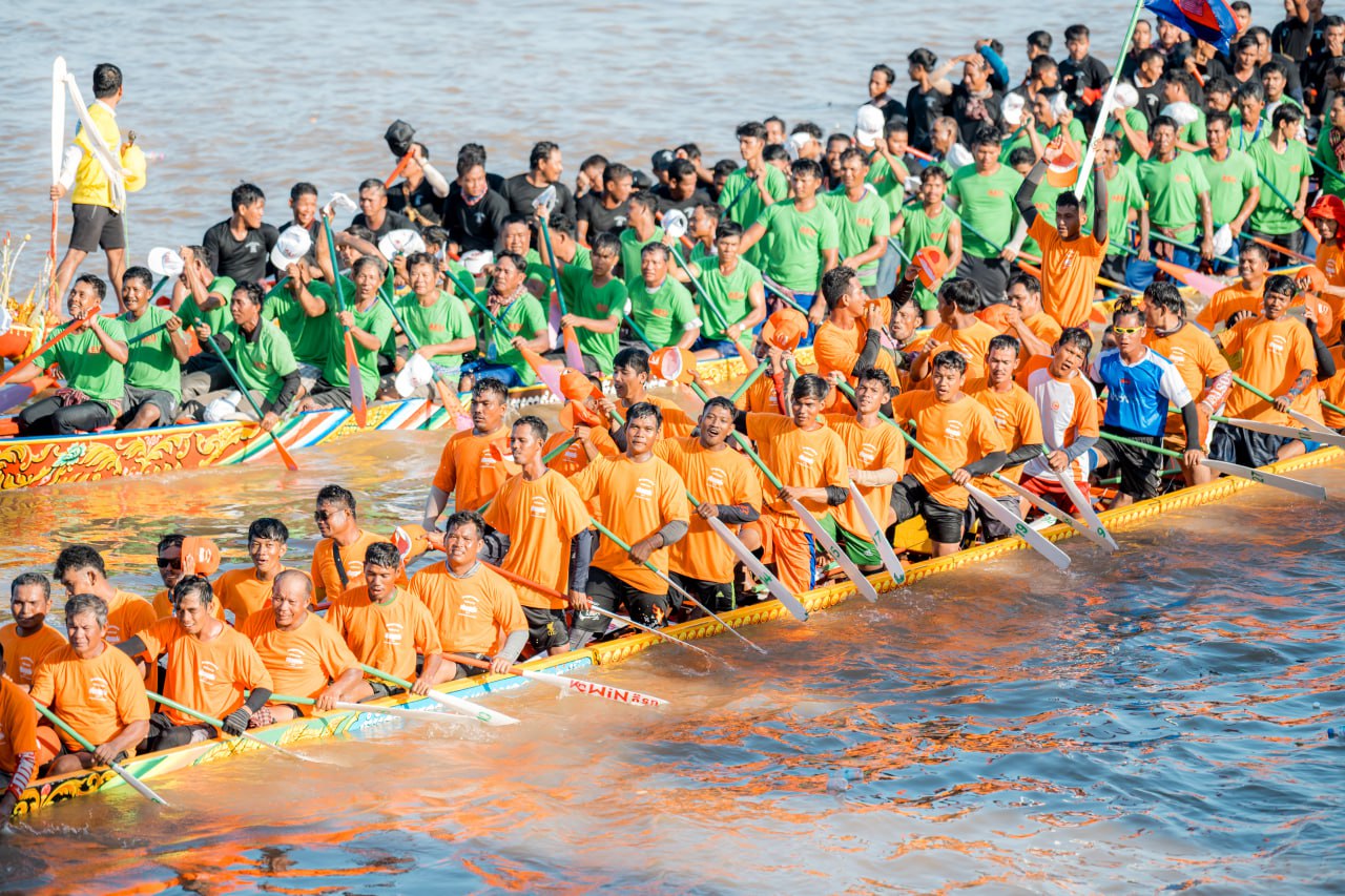 00AEE9CD-5F5F-4F6D-8B3A-362445DD20AF