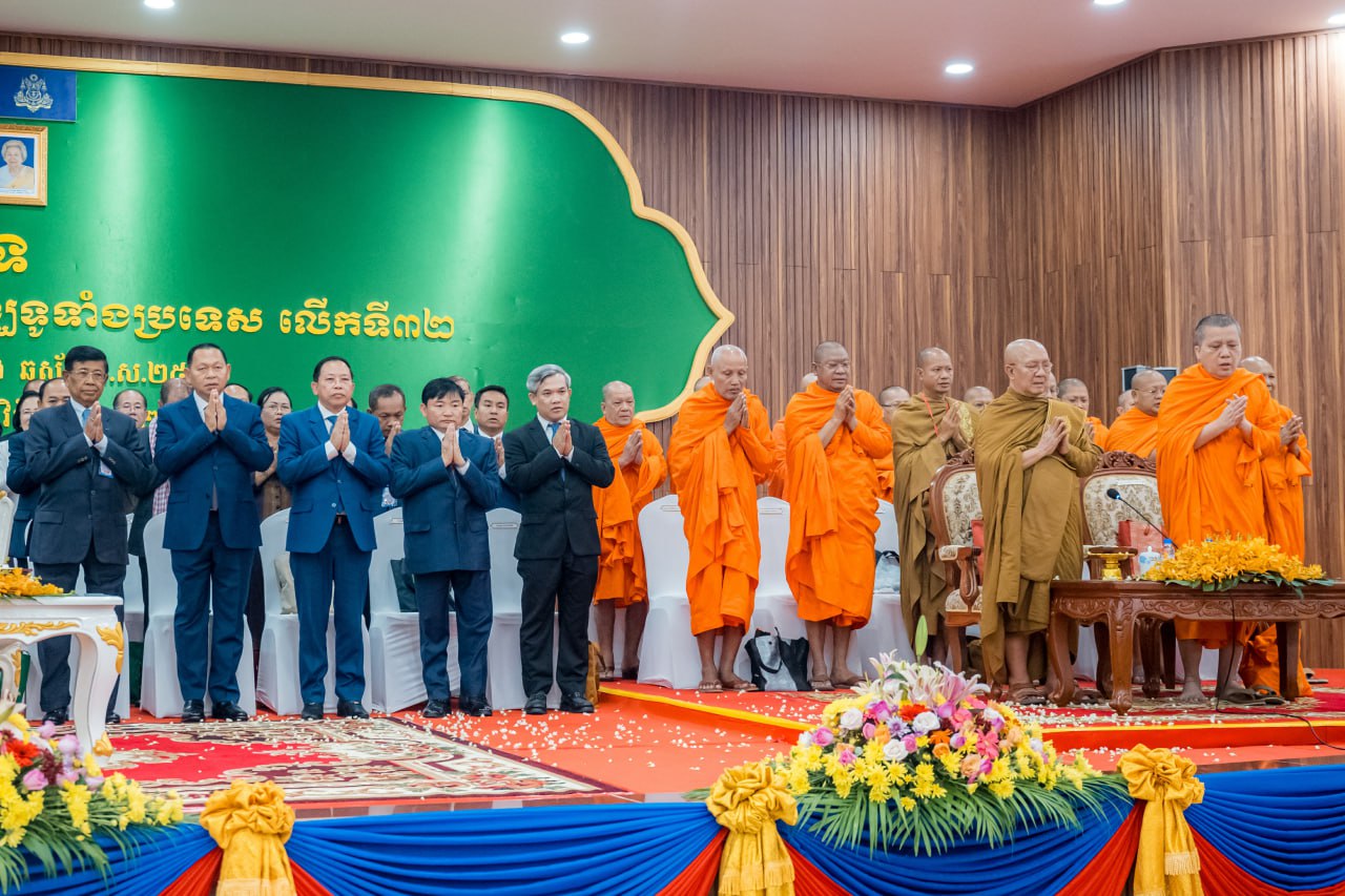 0B985513-5DB8-4D34-9508-993BC3CF289B