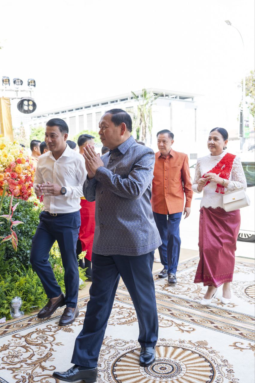 156E5914-9622-4E2B-A53A-B4ED55310CD5