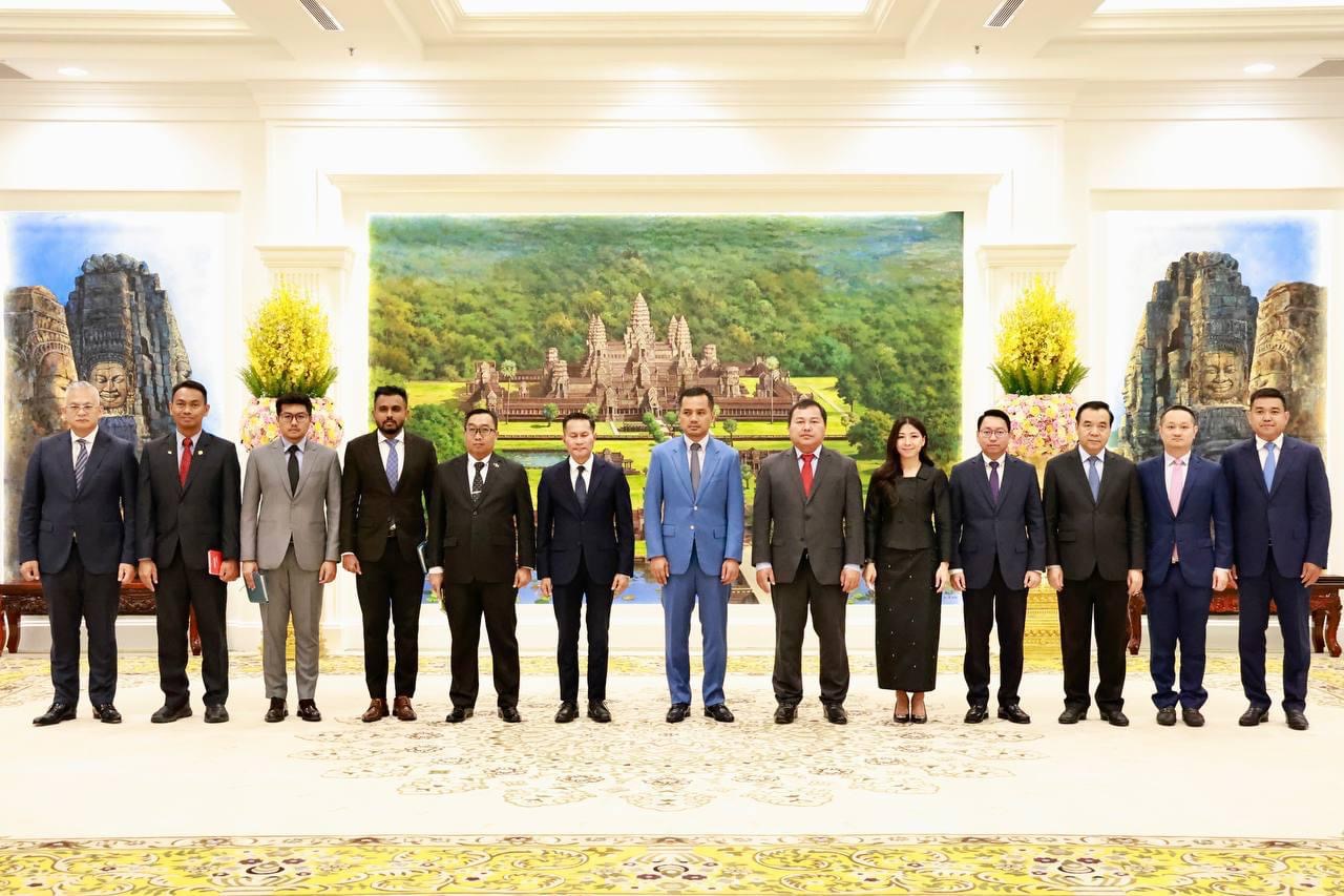 1AE4DC30-E3C0-47AA-AD04-FF42F665E8DE