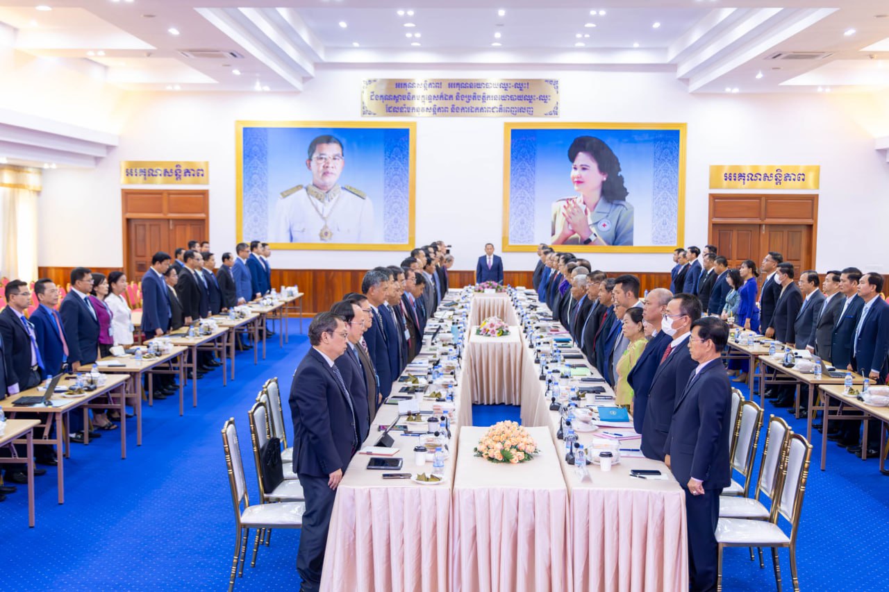 2FAEC068-32A0-41B7-9671-4FD4D5203799