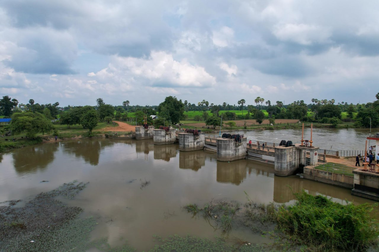 315D04BA-19BF-433F-B35F-1A7502FA1D3A