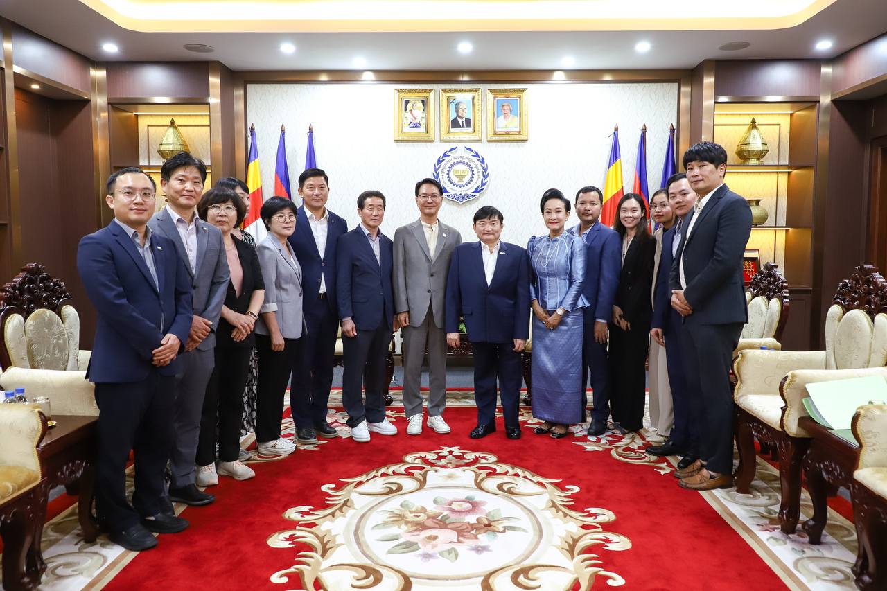 3A39A70F-026C-43C0-9028-BA419C1D2165