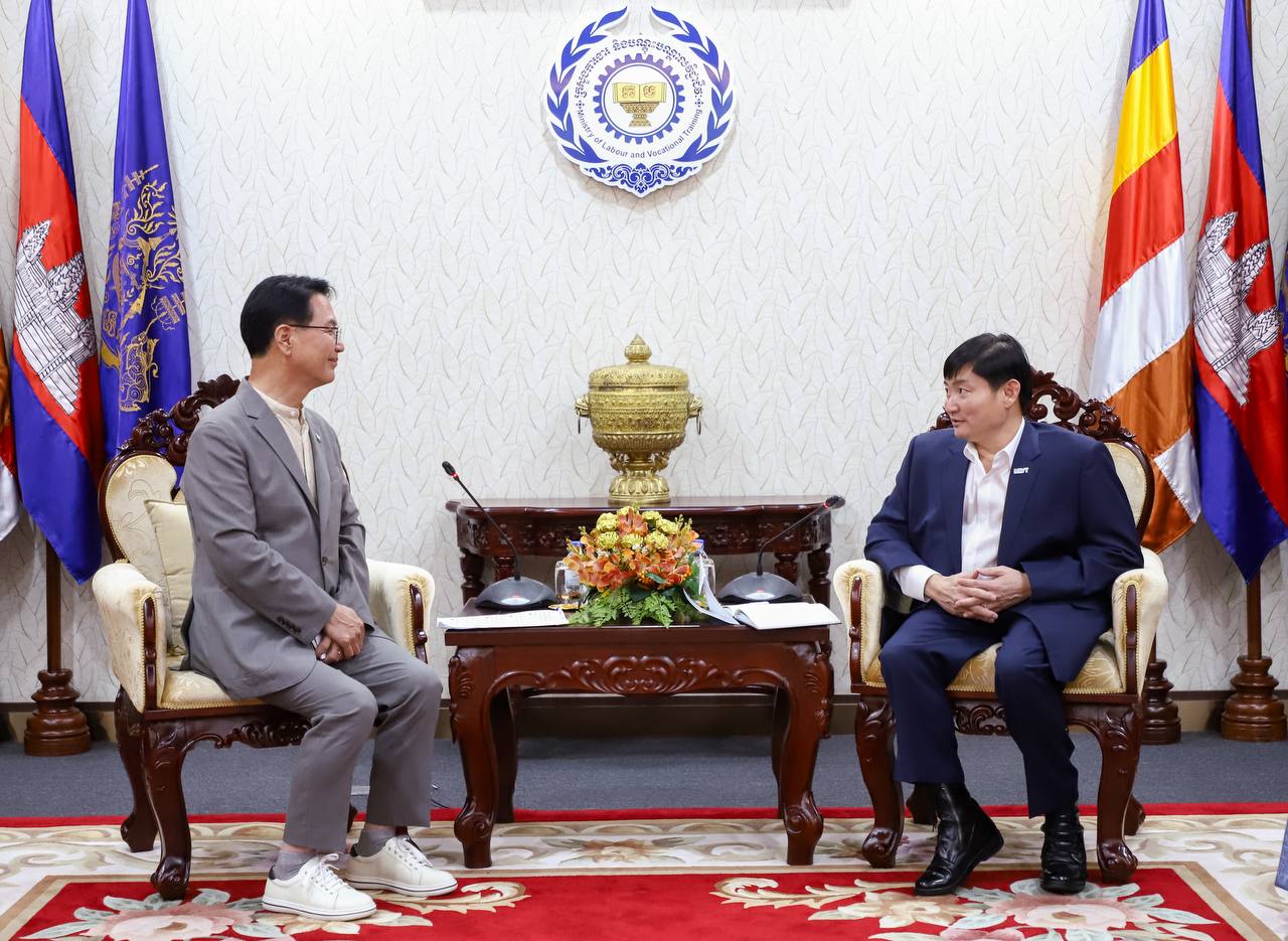 3DC01E11-D835-4834-8D85-1A7C32BF1823