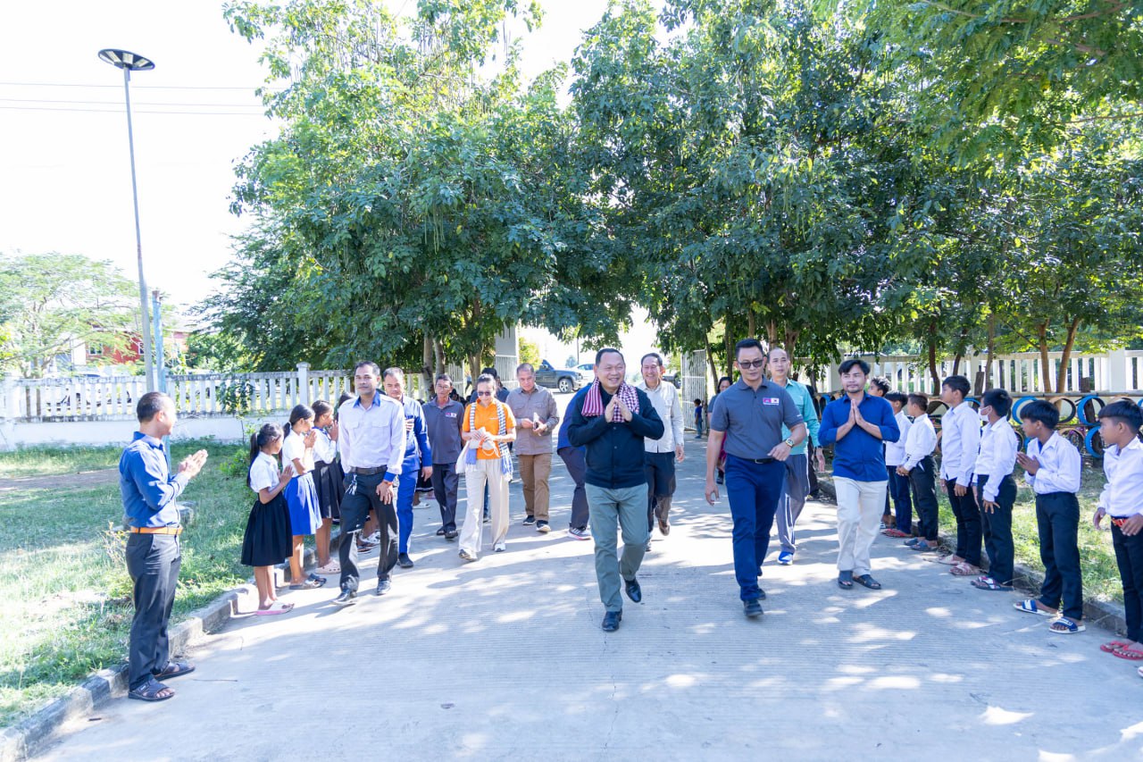 4029E8A0-B4C2-47B4-87F6-C0F1AF287D1D