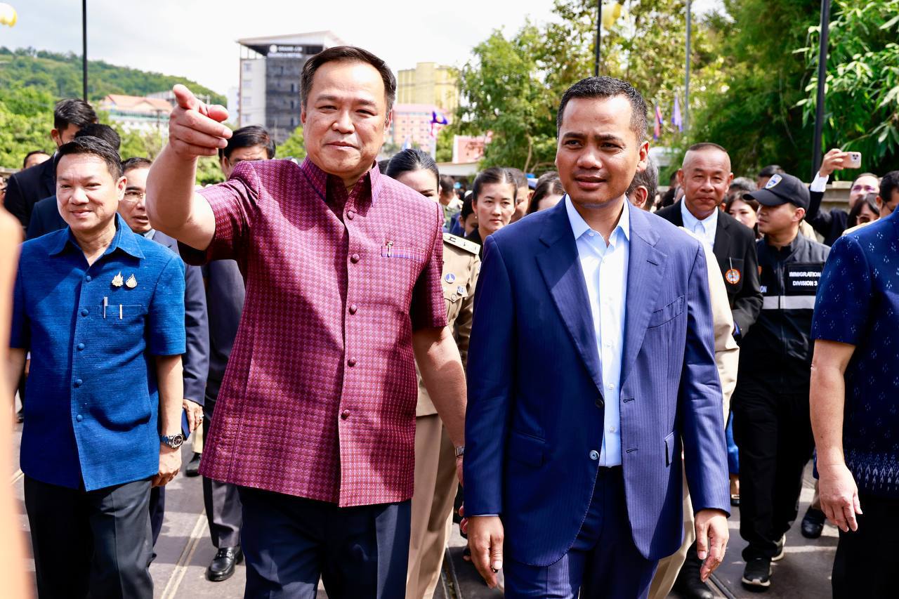 42305FDD-6B91-4F8B-9CB3-067084B1F48D