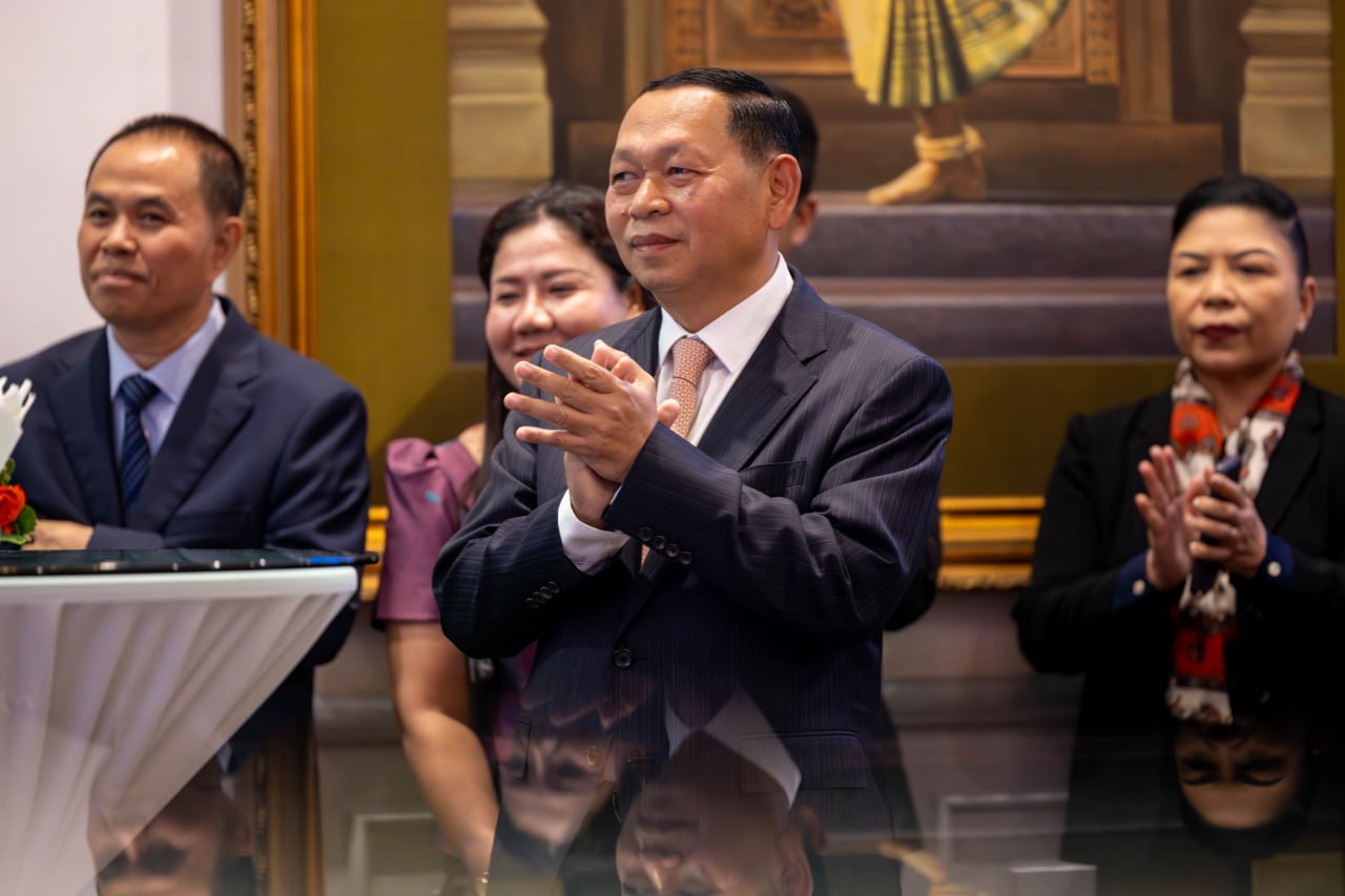 46DCBF97-2041-4D5D-8906-DC4DFE5E72D7