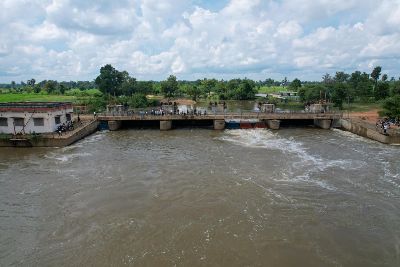 4F4A3D80-E231-4F43-BEBD-D108AE97369F