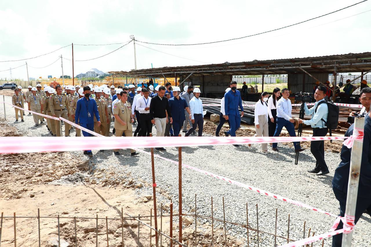 63CB4D39-53CF-4F89-B6C4-54510385C9A6