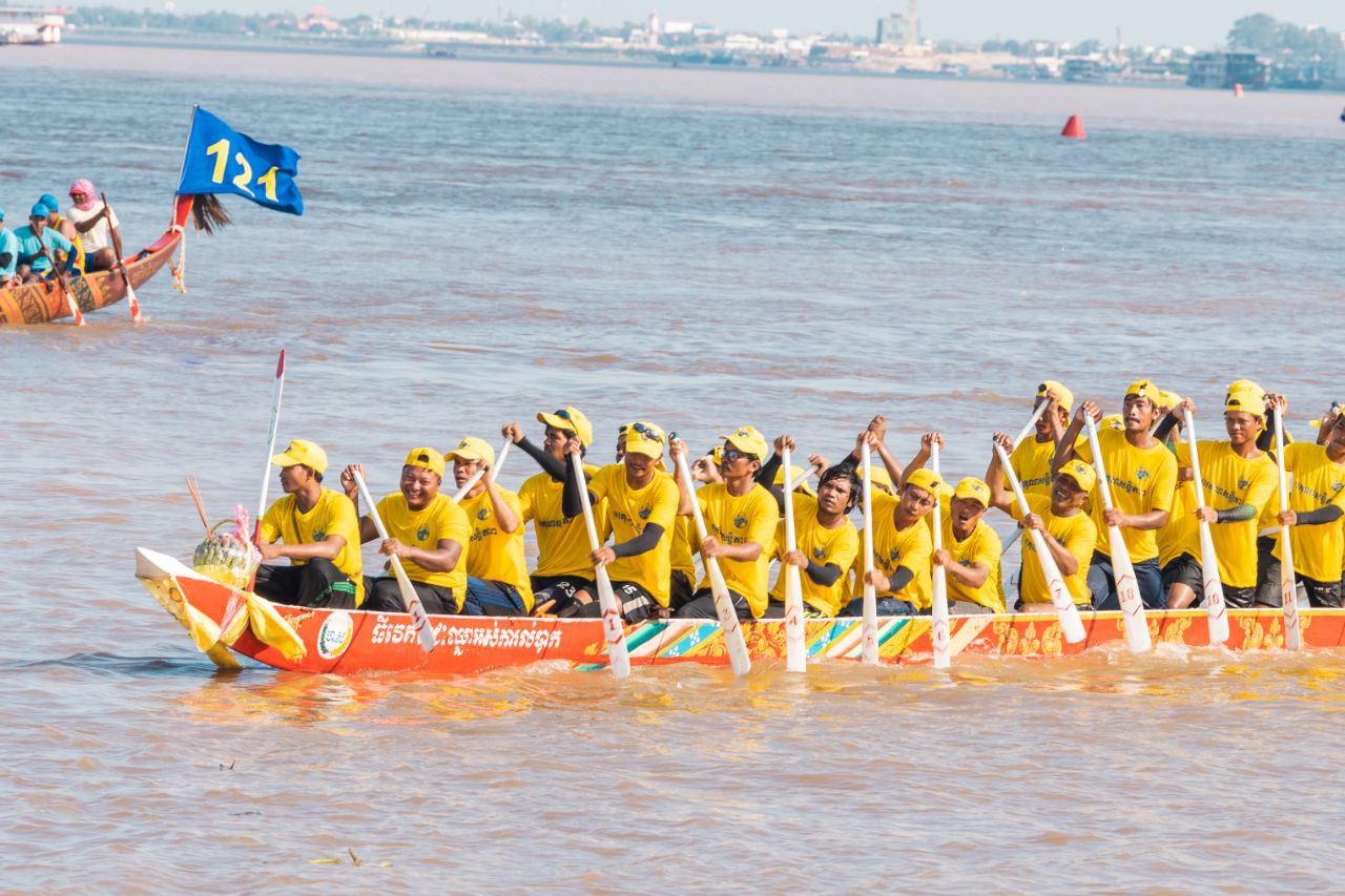 75C977B3-DCAB-4820-8081-21C057B70AF7