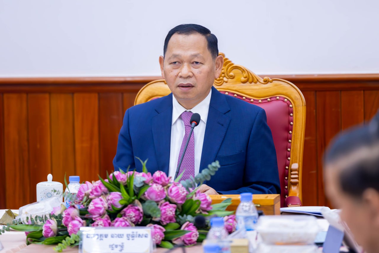 8C78AF52-81D1-422E-A213-C29D649F21D9