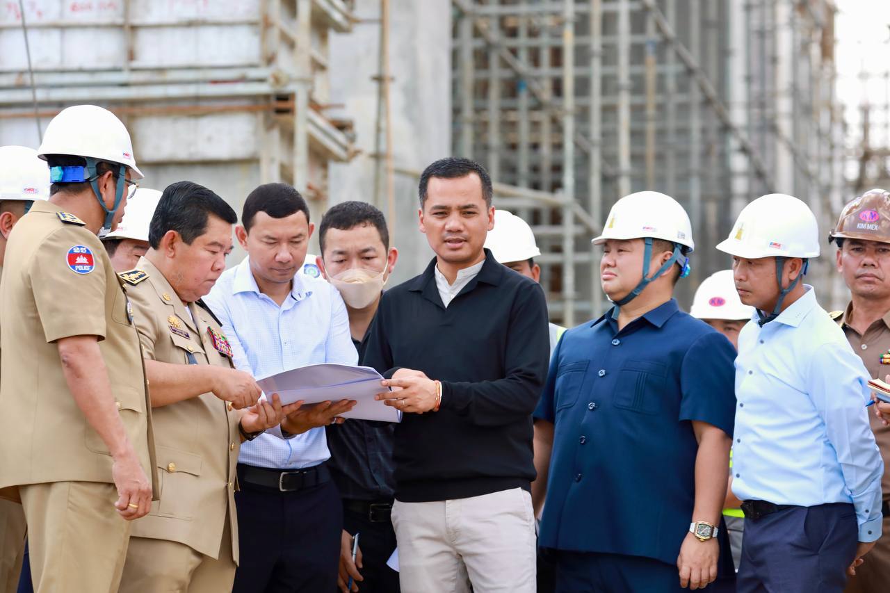 9B67B770-0AD0-4377-BB4B-448E17E02C98