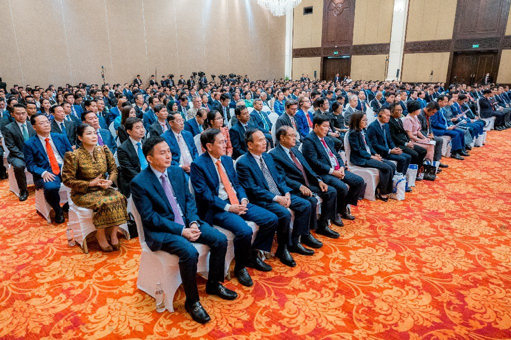 9BF84E66-7768-4A47-9821-3D81CFD0D29B