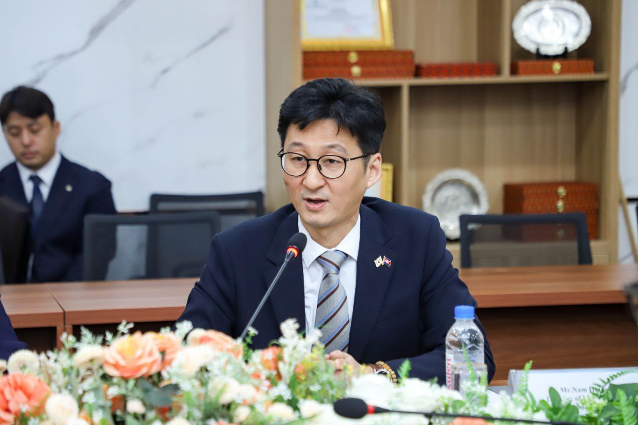 A9B77FCE-51F8-469F-840A-99EE38D5C385