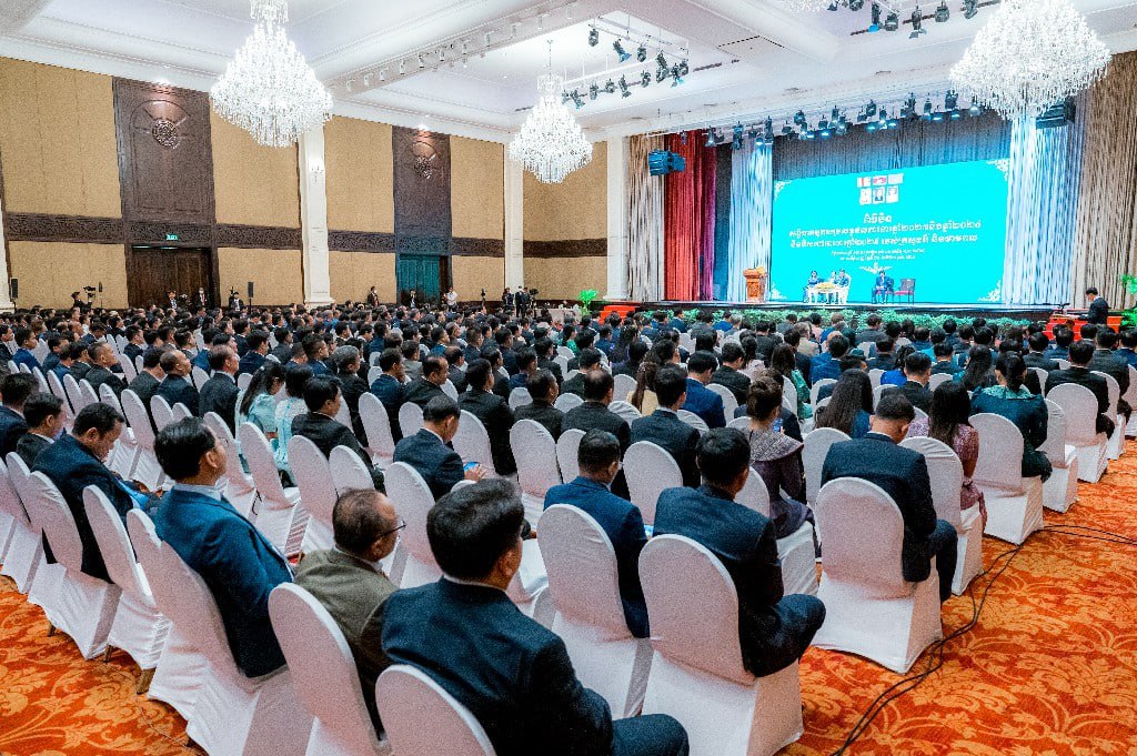 AA8CB33C-BC6C-4F3A-9928-F42ADE18028B