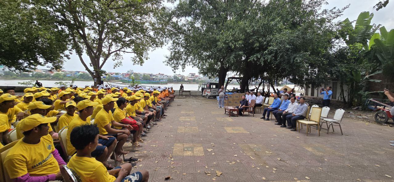 AD54EC82-812F-4D37-BFEC-F459D7728803