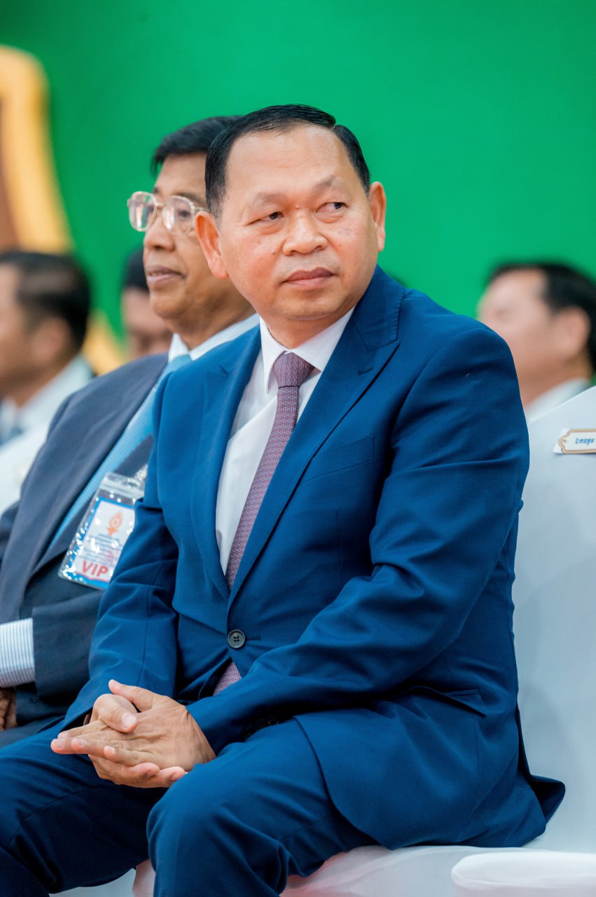 B6596626-F37F-4806-A095-0E44D9D47E5B