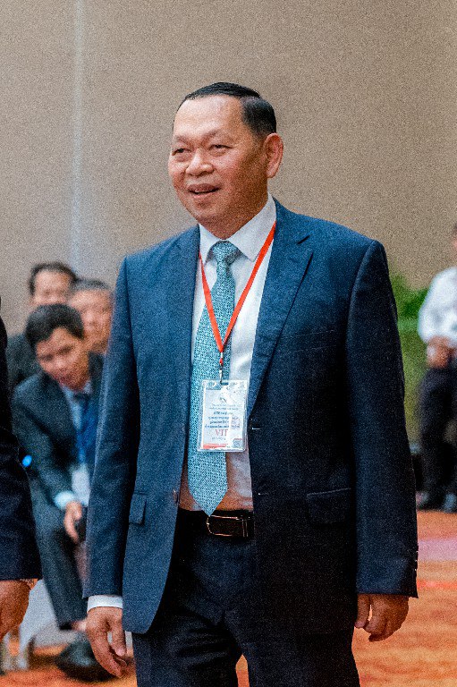 CD852EE1-7BCC-41F4-BC72-9AF82A52A576