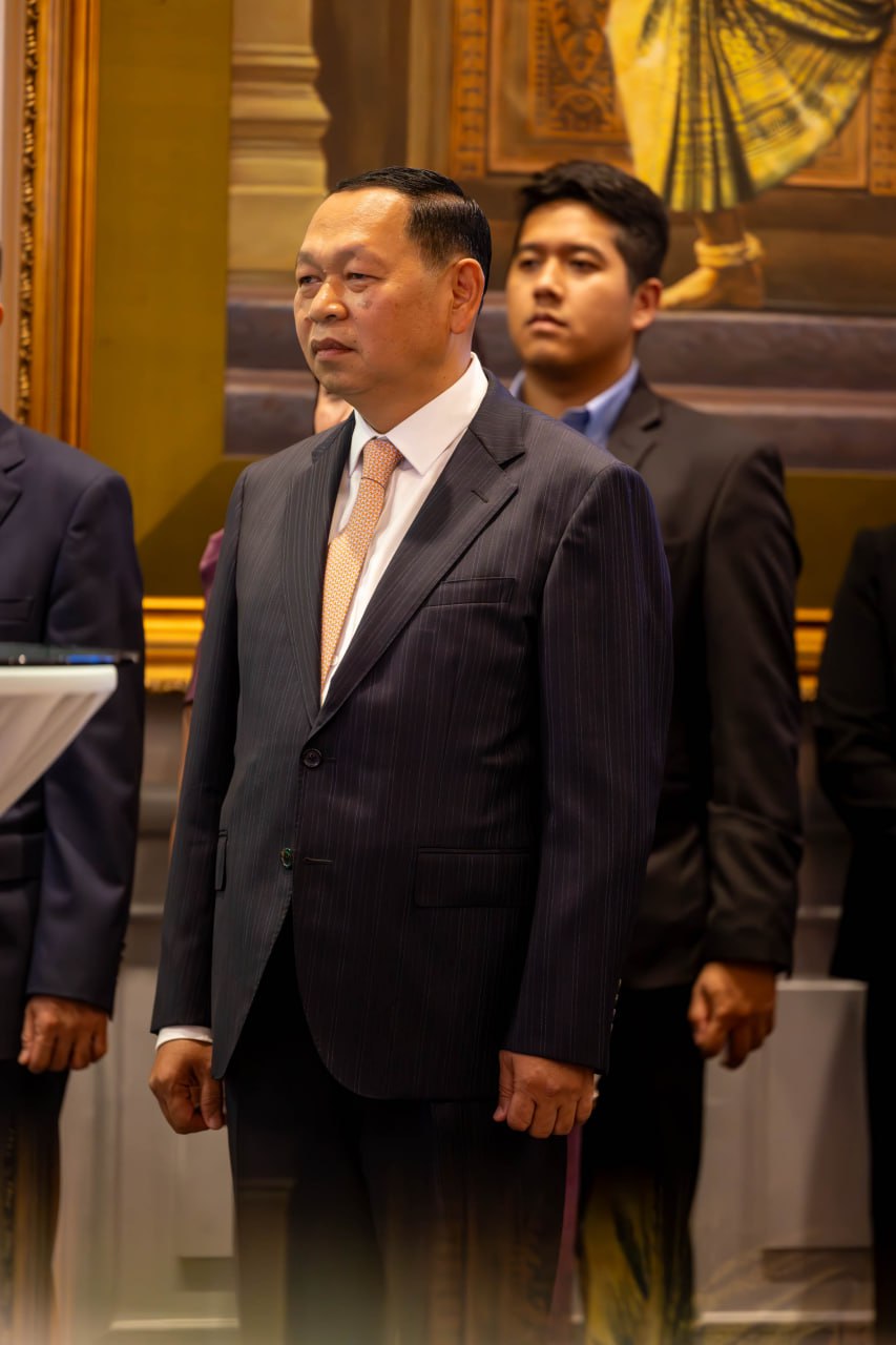 F3475DD8-1A32-4351-8678-3EFCC3C202D0