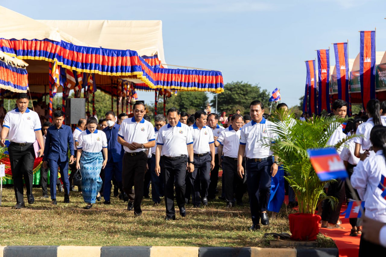 FD459FB7-3914-4B18-A08F-4F604A4D8F17