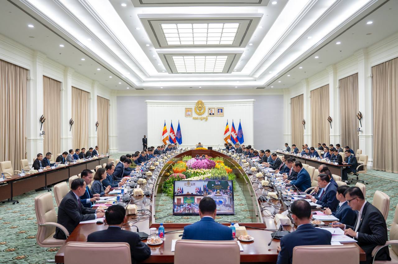 0A7940D3-DCAB-4C82-A6D1-DD8DC32794E3