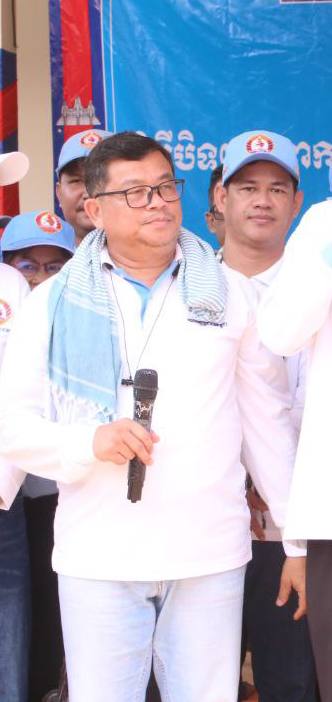 0ADDC121-9135-4166-8D95-B9BFF1E47DA5