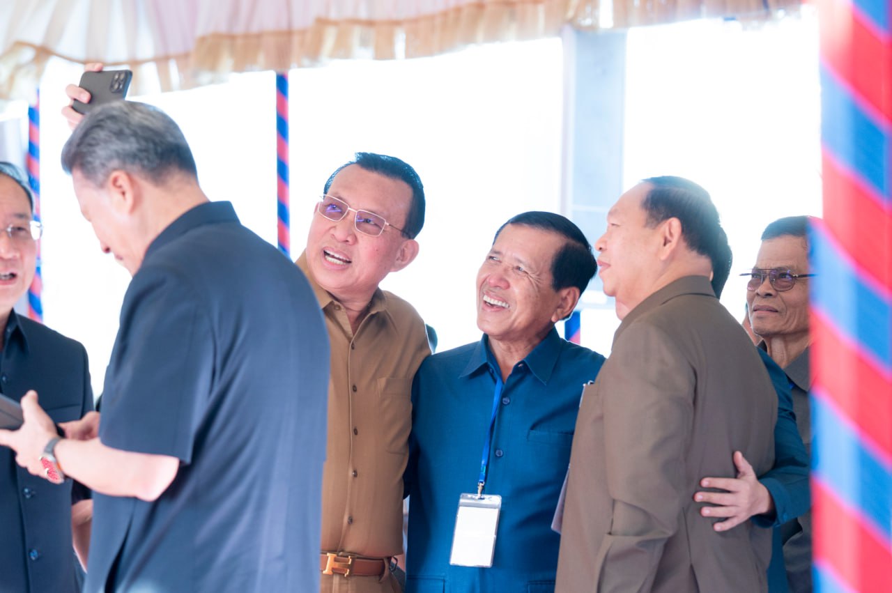 109B48E5-9D92-4D82-B58C-10E3B9A5872D