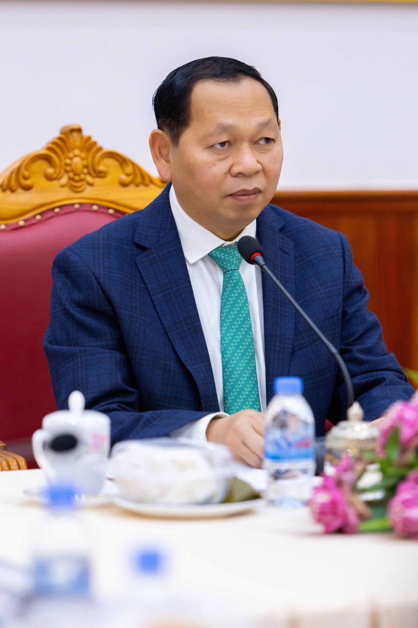 3FF4E377-9609-466B-9F43-F83DCC9BFDF6