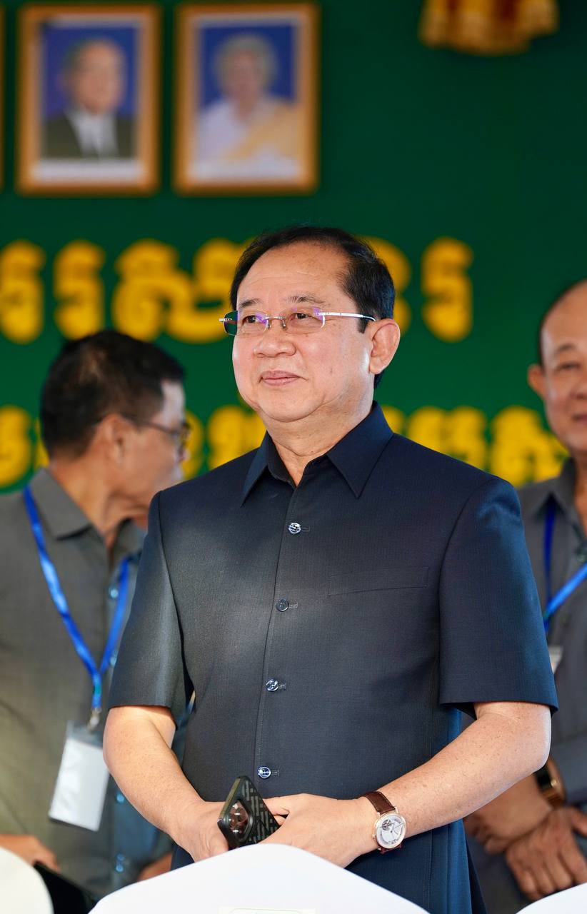 4FB6FBEF-E1F2-4B01-BB5C-B3EF22A13FC0