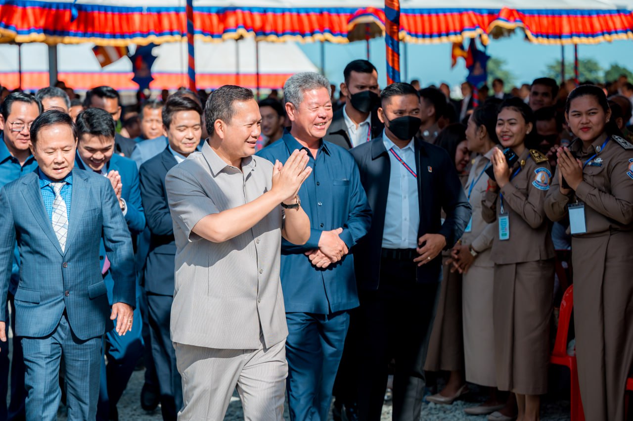 59C39525-3098-40CE-98A5-71828571701F